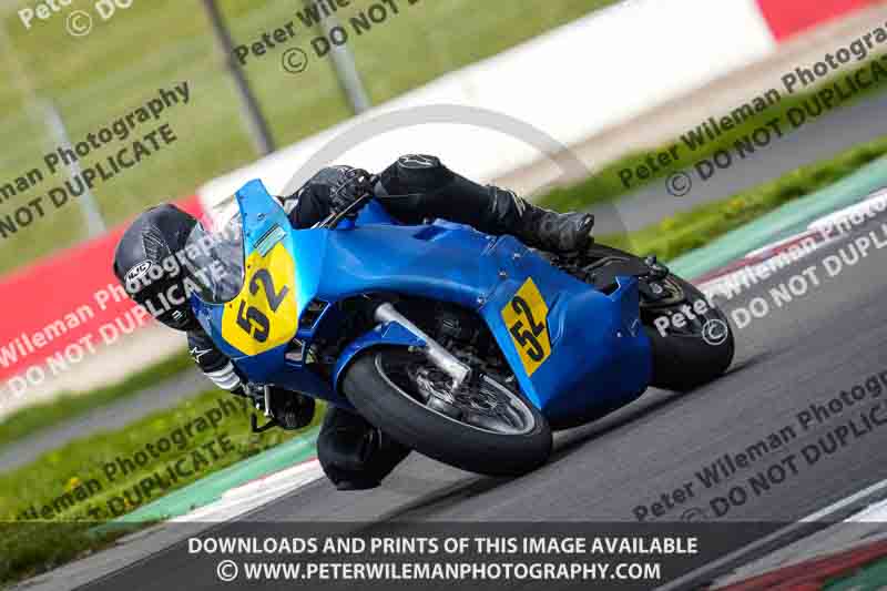 donington no limits trackday;donington park photographs;donington trackday photographs;no limits trackdays;peter wileman photography;trackday digital images;trackday photos